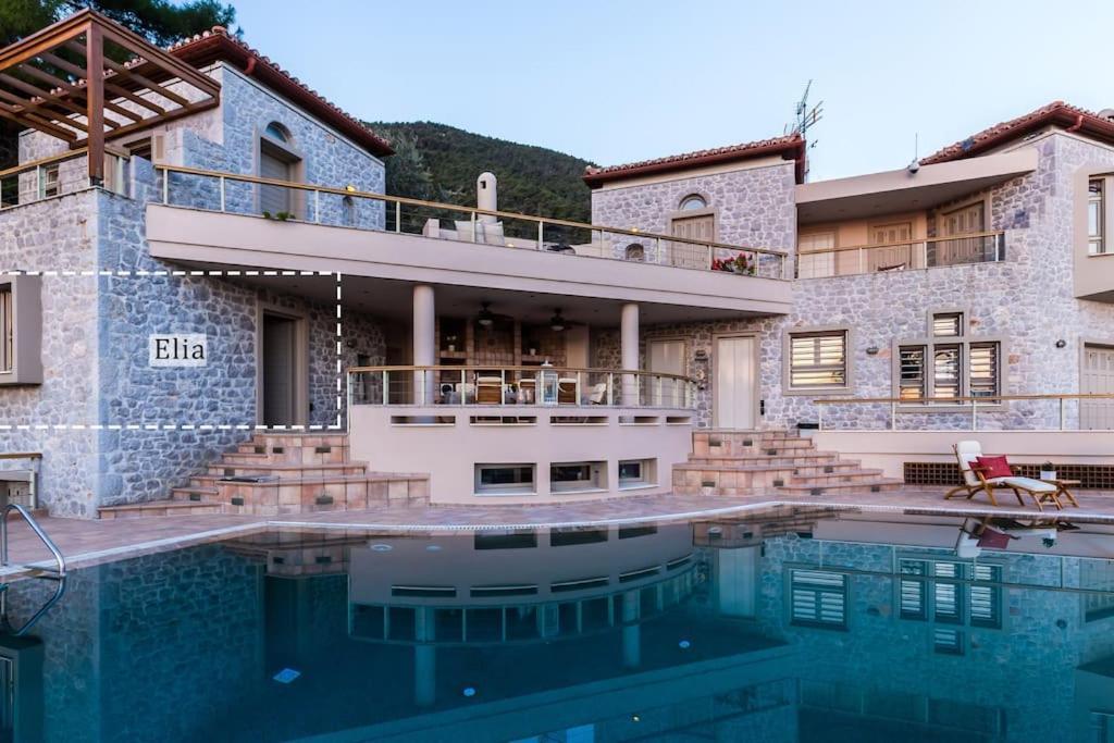 Elia Junior Suite In Epidavros With Shared Pool Néa Epídavros Zewnętrze zdjęcie